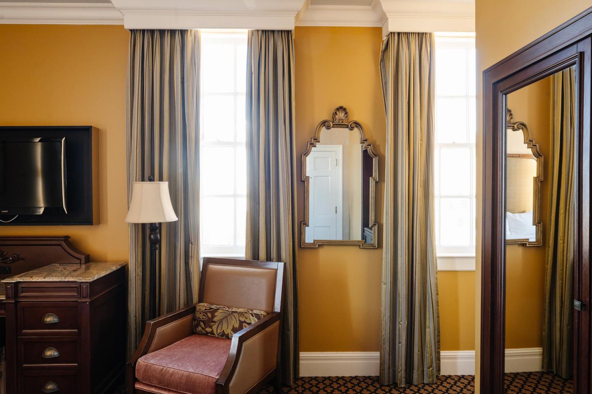 The Lafayette New Orleans By Kasa Hotel Bagian luar foto