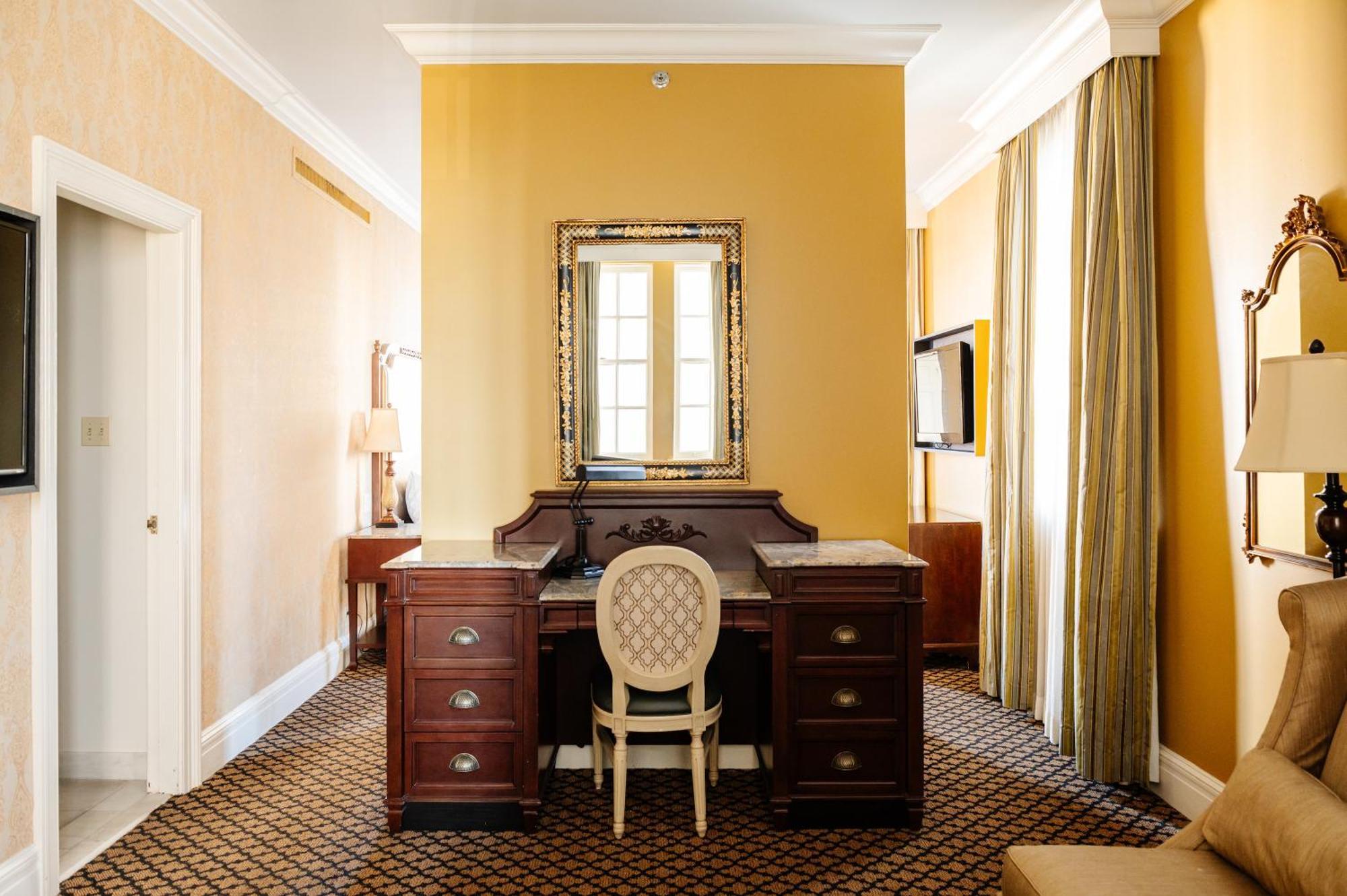 The Lafayette New Orleans By Kasa Hotel Bagian luar foto