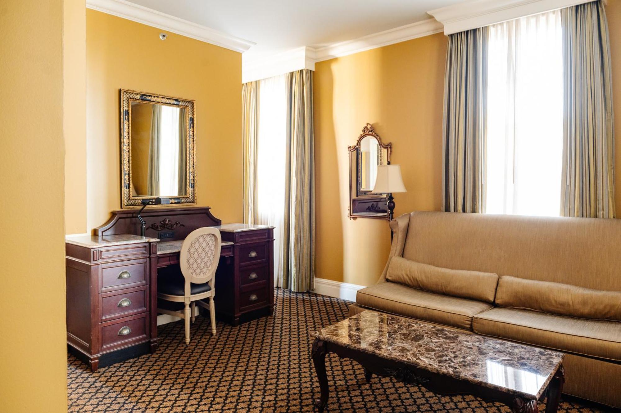 The Lafayette New Orleans By Kasa Hotel Bagian luar foto